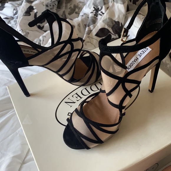 Steve Madden shoes - Picture 2 of 4